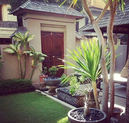 Indah Royal - Private Pool - Optic Fiber High Speed Internet