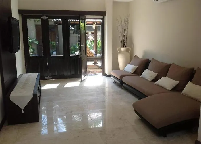 Indah Royal - Private Pool - Optic Fiber High Speed Internet Kuta (Bali)