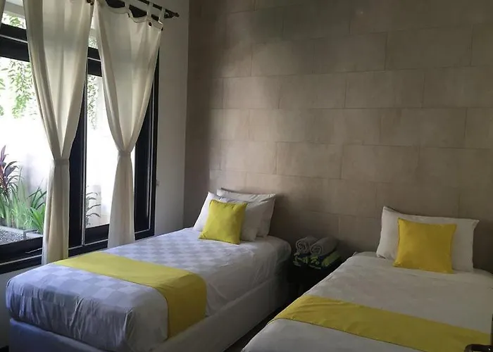 Villa Indah Royal - Private Pool - Optic Fiber High Speed Internet Kuta (Bali)