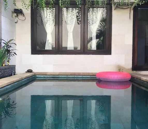 Indah Royal - Private Pool - Optic Fiber High Speed Internet